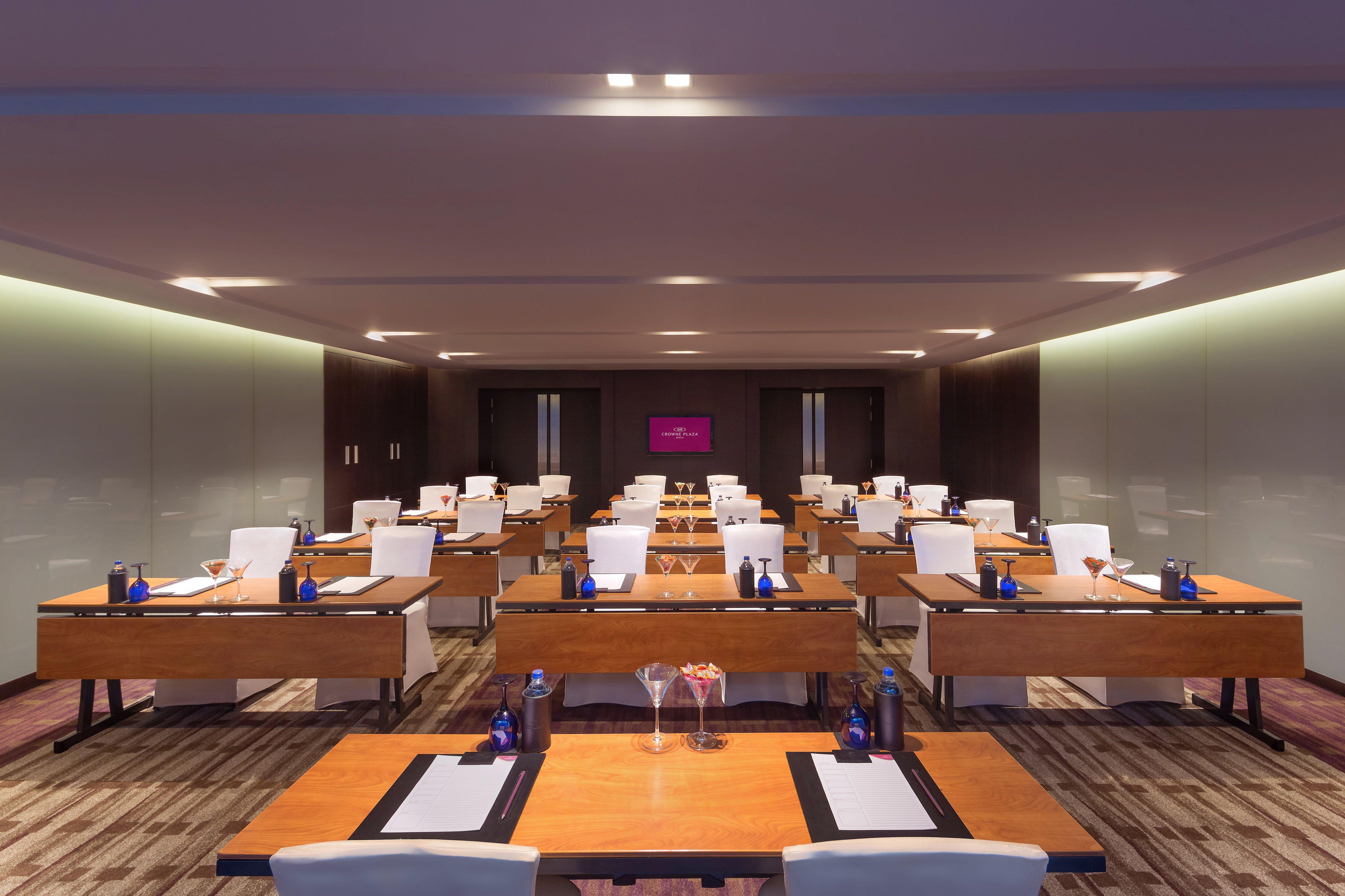Crowne Plaza Kochi By Ihg Hotel Екстериор снимка Meeting room